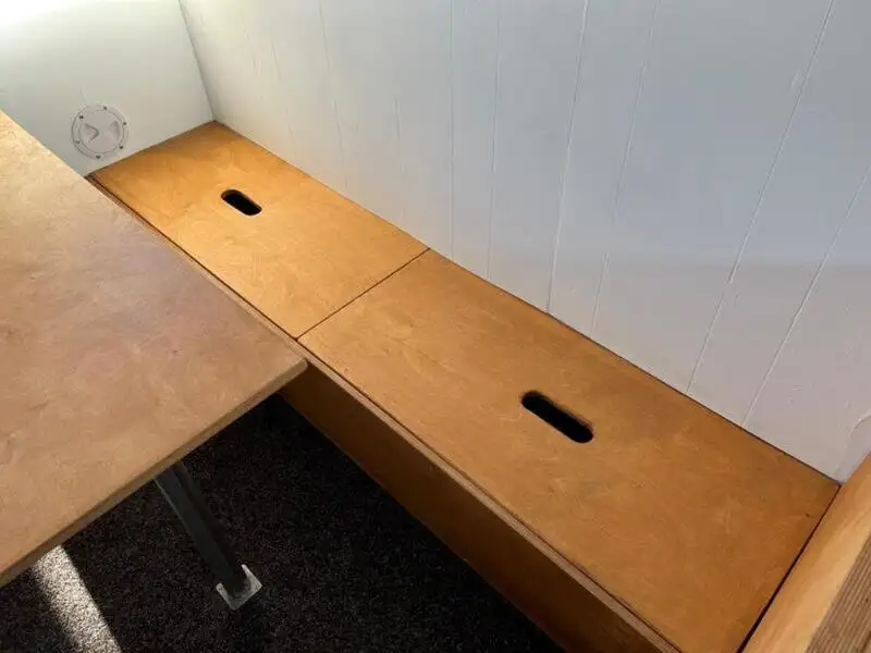 Arbejdsbåde til salg