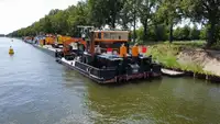 Containerskib til salg