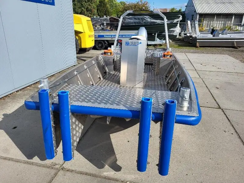 Arbejdsbåde til salg