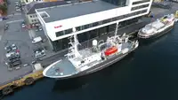 Containerskib til salg