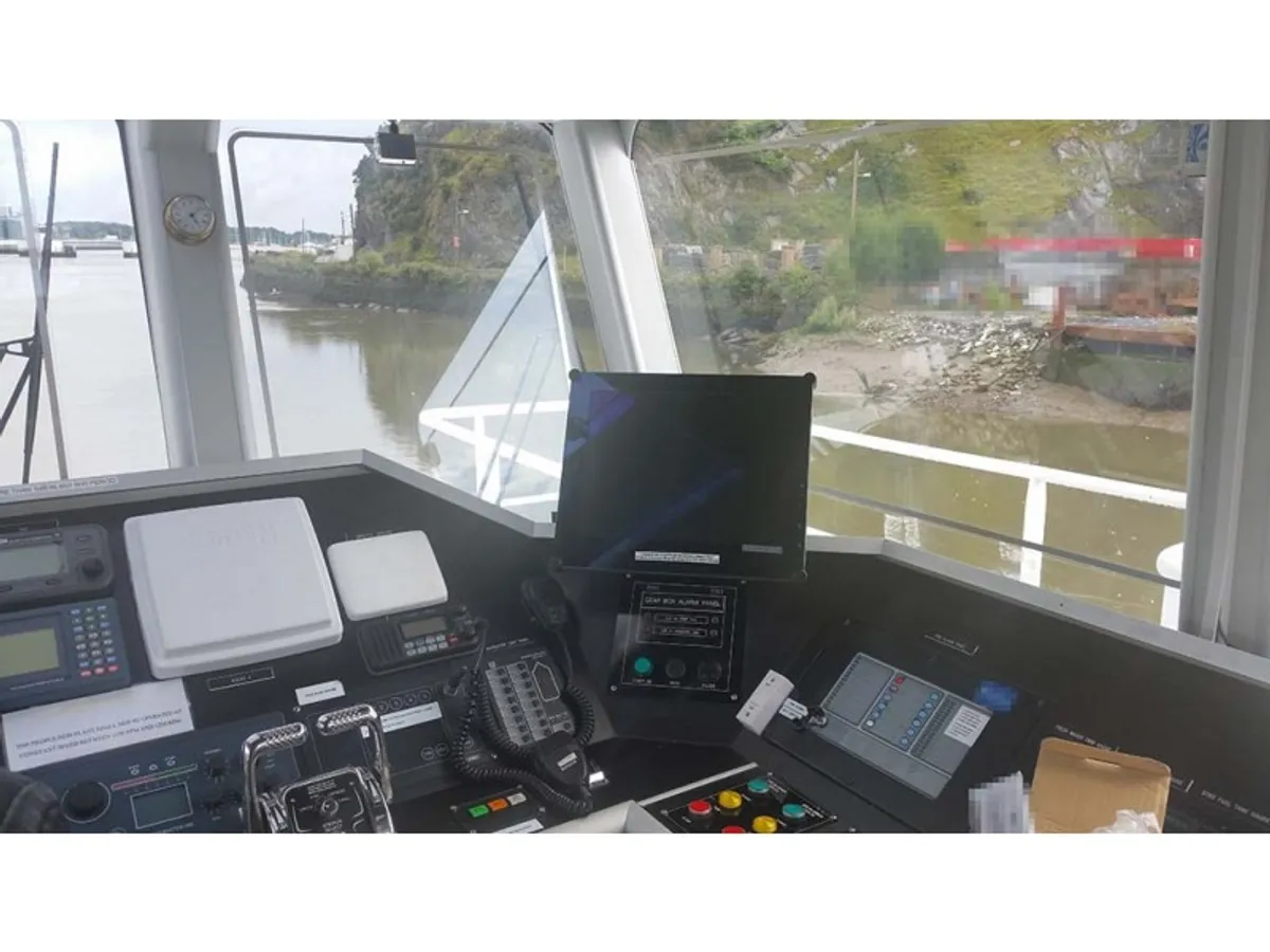 Besætningsbåd til salg