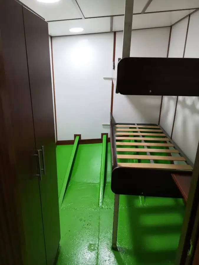 Arbejdsbåde til salg
