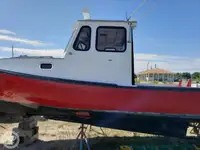 Fiskeforarbejdningsfartøj til salg