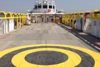 Containerskib til salg