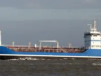 Olie-/kemikalietanker til salg
