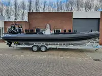 Containerskib til salg