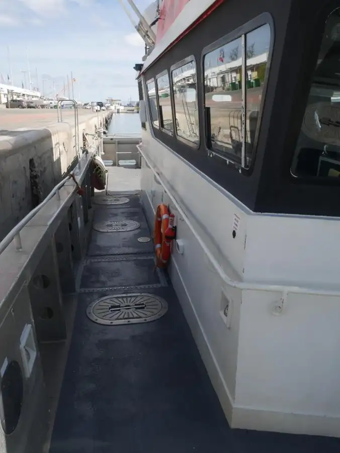 Servicefartøj til vindmølleparker til salg