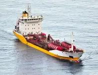 Oil/Chemical tanker til salg