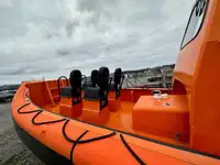 Stiv oppustelig båd til salg