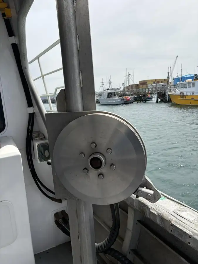 Fiskeforarbejdningsfartøj til salg