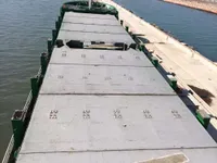 Containerskib til salg
