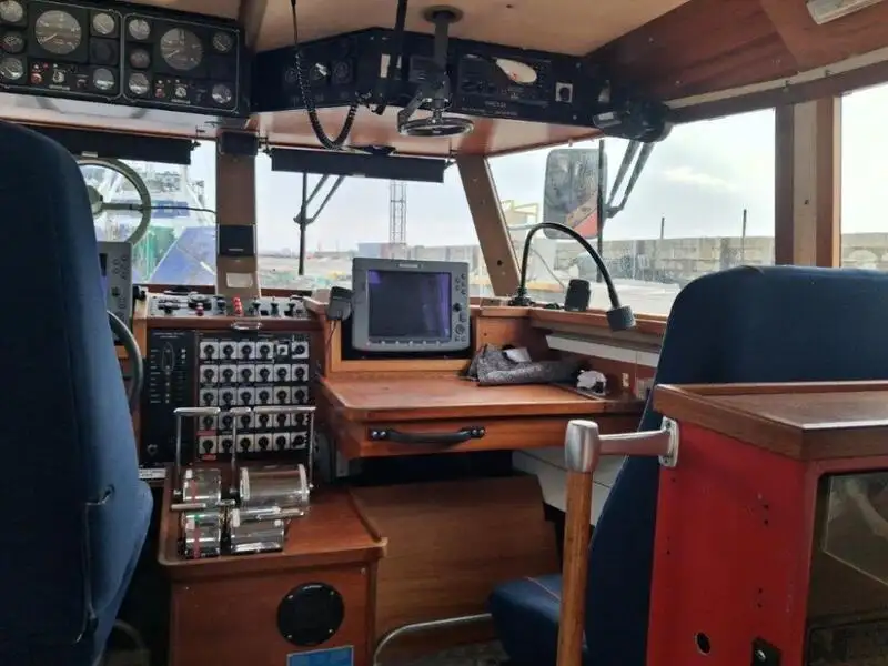 Arbejdsbåde til salg