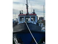 Patruljebåd til salg
