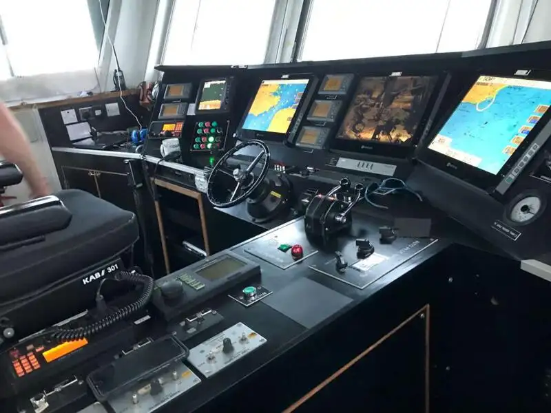 Arbejdsbåde til salg