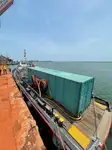 Containerskib til salg