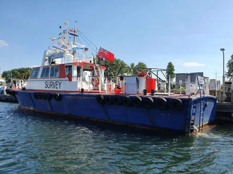 Patruljebåd til salg