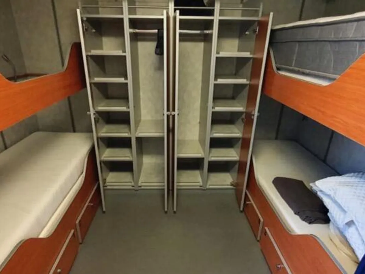 Arbejdsbåde til salg