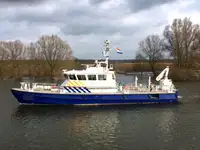 Patruljebåd til salg