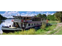 Containerskib til salg