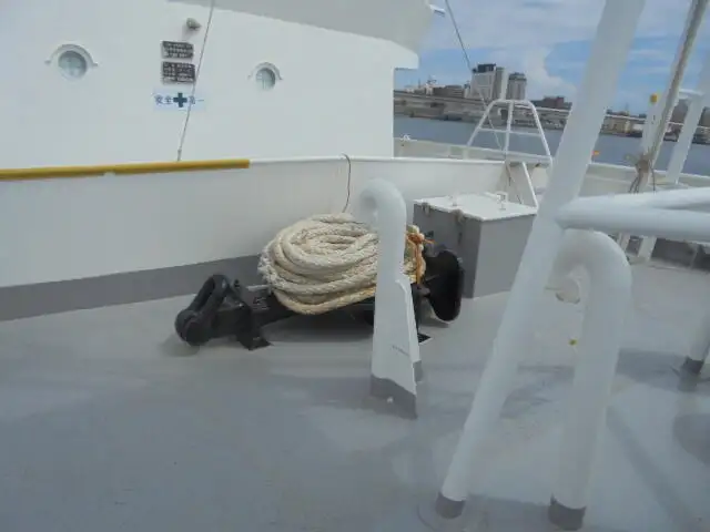 Patruljebåd til salg