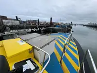 Besætningsbåd til salg