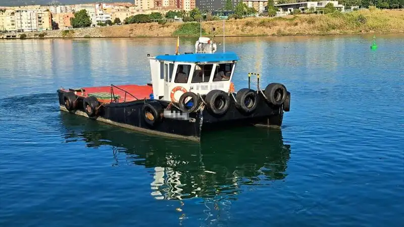Arbejdsbåde til salg