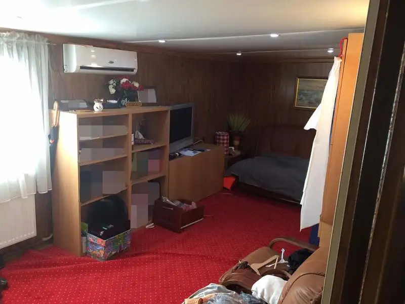 Containerskib til salg