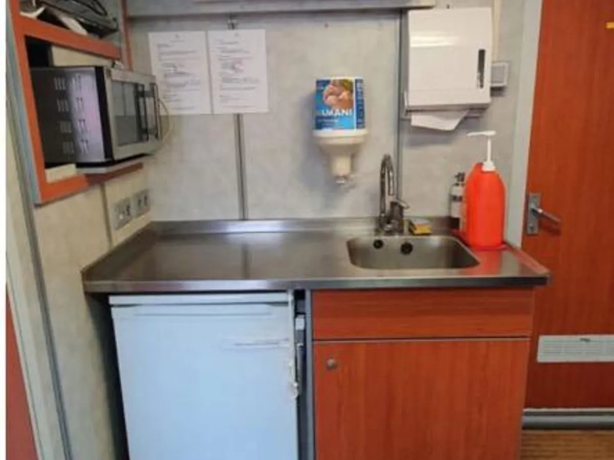 Arbejdsbåde til salg