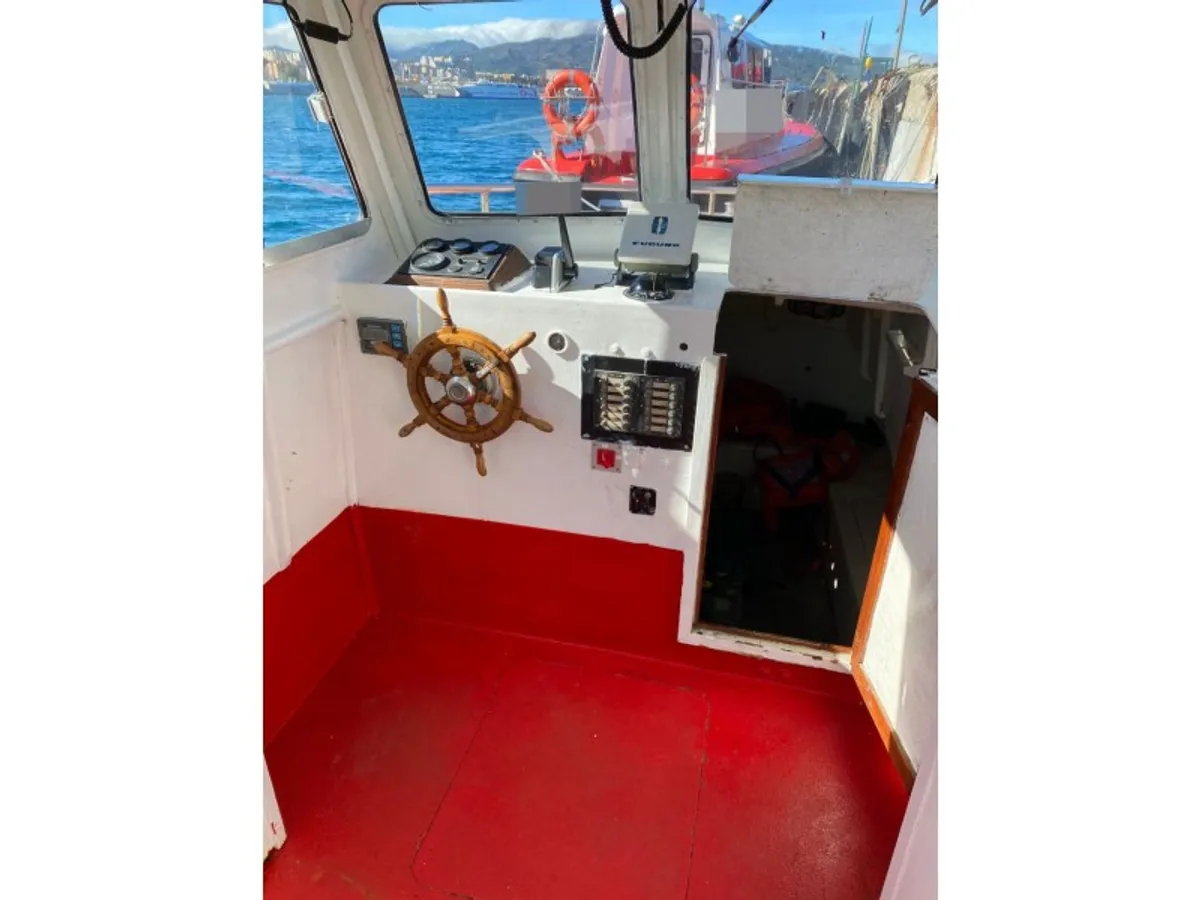 Arbejdsbåde til salg