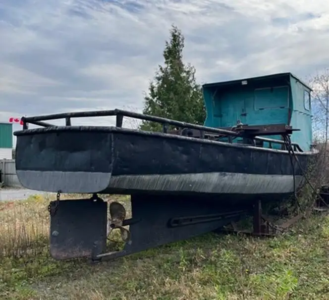 Arbejdsbåde til salg