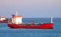 Oil/Chemical tanker til salg