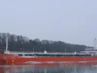 Olie-/kemikalietanker til salg