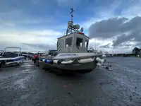Patruljebåd til salg