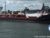 Olie-/kemikalietanker til salg