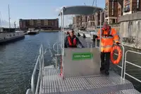 Containerskib til salg