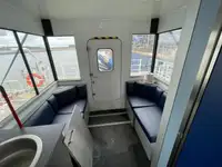 Containerskib til salg