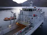 Landingsfartøj, tank til salg