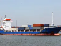 Containerskib til salg