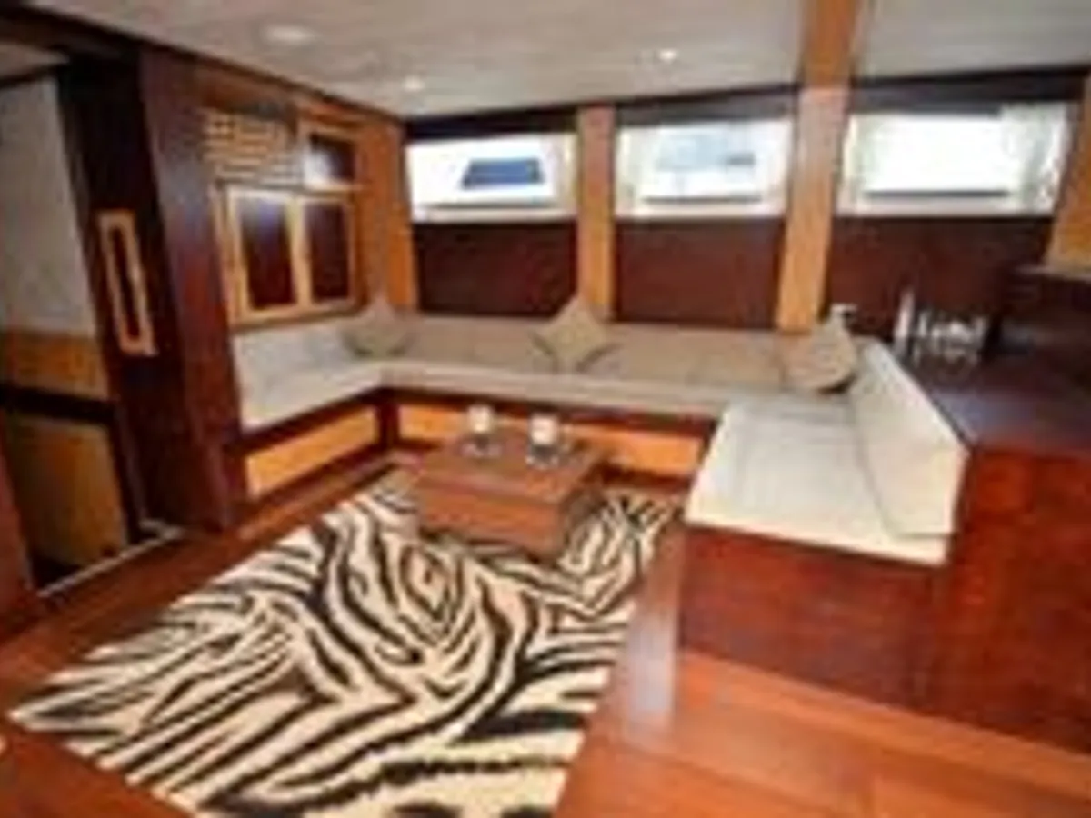 Yacht til salg