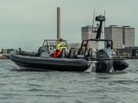 Stiv oppustelig båd til salg