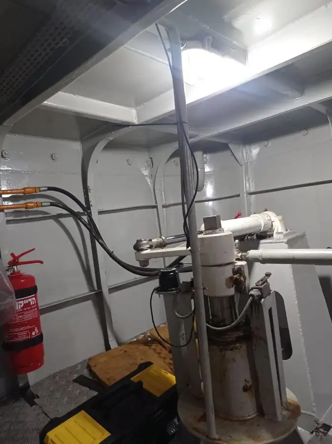 Arbejdsbåde til salg