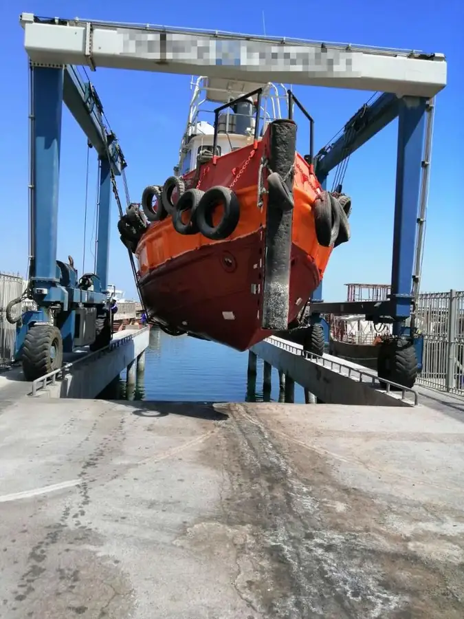 Bugserbåd til salg