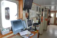 Containerskib til salg