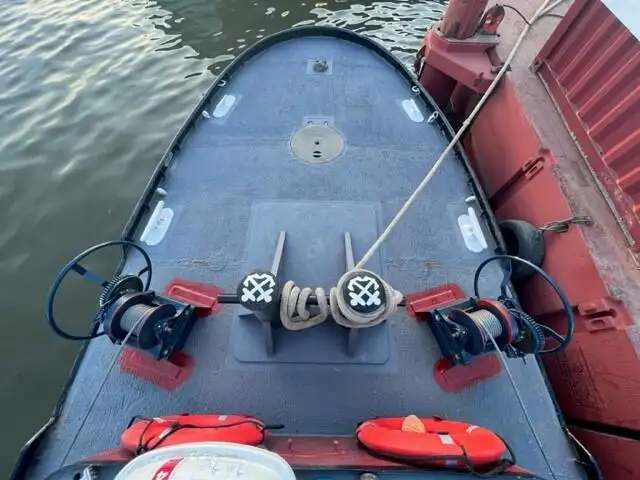 Bugserbåd til salg