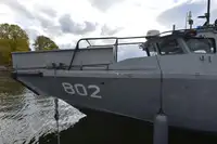 Militære fartøjer til salg