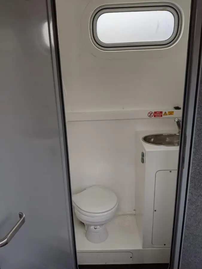 Arbejdsbåde til salg