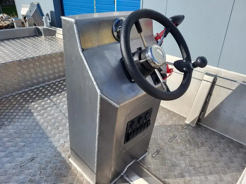 Arbejdsbåde til salg