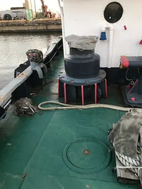 Bugserbåd til salg