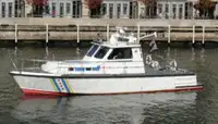 Patruljebåd til salg