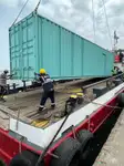 Containerskib til salg